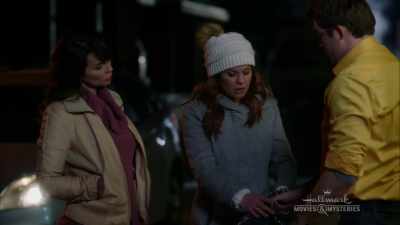 But I can also tell you
that I've been burned before - Dead Over Heels: An Aurora Teagarden Mystery
