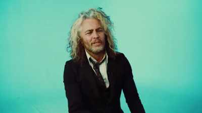 But I can't really
walk on top of them. - The Flaming Lips Space Bubble Film