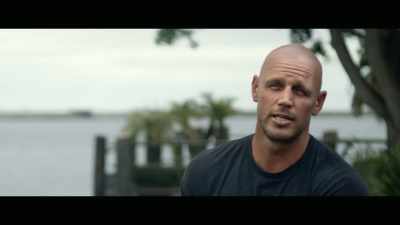 But I couldn't move my arm - Envoy: Shark Cull