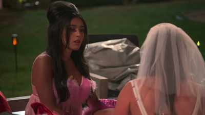 But I heard that,
that they were on a drunk night out, - Buying Beverly Hills