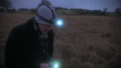 But if I just hold it,
it keeps gonna the flickering - Spooked Scotland