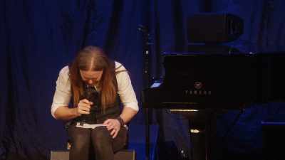But I just want to make sure
everyone's up - Tim Minchin: Back