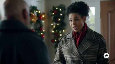 But I mean,
you stayed with the paper, - A Christmas Treasure