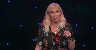 But I thought,
"What is she gonna do after a date?" - Leanne Morgan: I'm Every Woman