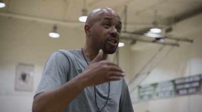 But if we just do our thing,
it's not even... - Last Chance U: Basketball