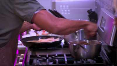 But, I'll tell you,
90 minutes for a mole? - Secret Chef