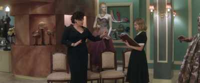 But in model gowns...
Always polite. - Ladies in Black
