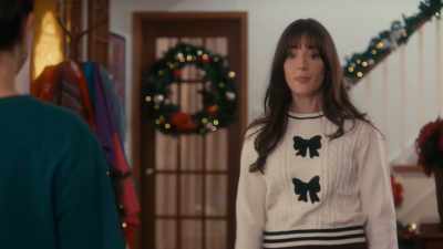 But instead of taking me home
in 2024, - A '90s Christmas
