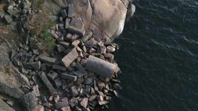 But it was abandoned,
perhaps because it was too large - Wild Nordic