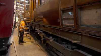 But it's an awful big thing - Great Rail Restorations with Peter Snow