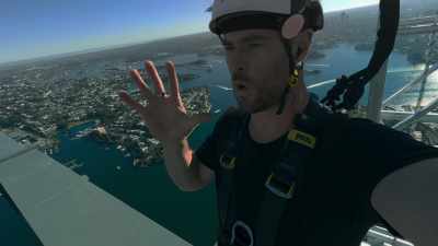 But it's... Even now, my brain is going,
"Woah, what are we doing up here?" - Limitless with Chris Hemsworth