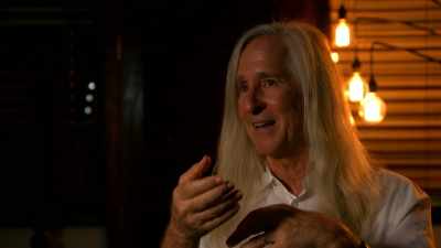 But it's Robert playing
this scarred character - Hollywood Dreams & Nightmares: The Robert Englund Story