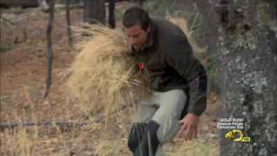 BUT IT'S WARM,
AND IT'S NUTRITIOUS. - Man vs. Wild