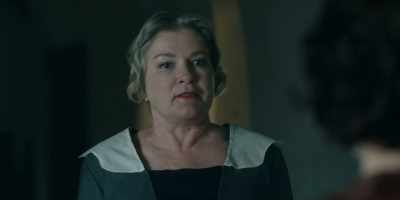 But I've lived at foxworth
hall my entire life. - Flowers in the Attic: The Origin
