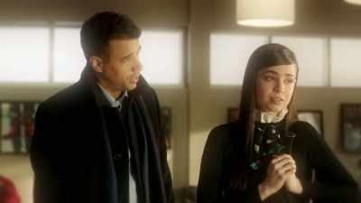 But you knew that
before we came here - Pretty Little Liars: The Perfectionists