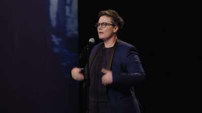 But, you know, he still networked.
He gave gobbies to the Pope. - Hannah Gadsby: Nanette