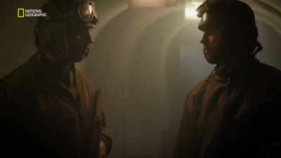 But before Lee can react... - Hitler's Last Stand