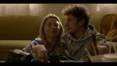 But she left me with the best
parents I could have had. - ¿Quieres ser mi hijo?