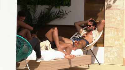 But, like, when I met him
on that day, - Love Island