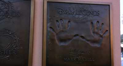 But look how he signed his name.
It's "Luke Hamill." - Adventure Thru the Walt Disney Archives