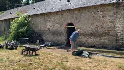 But to make sure it stays
clear, I need to give it - Escape to the Chateau: Make Do & Mend