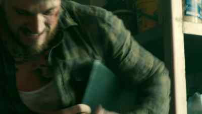 - But this man is dead.
- Yeah, I know that. - Strike Back