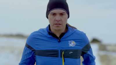 But marathoners have to face
hitting the wall. - Human: The World Within