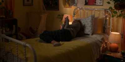 But it means she's scared.
It means we're doing things here. - Moxie