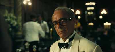 - But never stopped speaking his mind.
- A man of conviction. - Oppenheimer