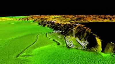 But this new site,
with banks and ramparts, - Lost Treasures of the Maya