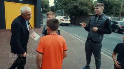 But, no, I'm not
the new manager. (LAUGHS) - Mission to Burnley