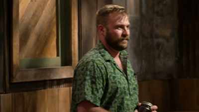 But, no matter what it is,
this is the experience that... - Moonshiners: Master Distiller