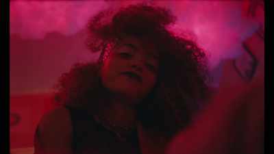 - But you normally hook up with guys?
- Yeah... - Euphoria