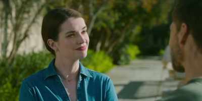 But not a... not a date, date,
just an outing between
two adults. - For Love & Honey
