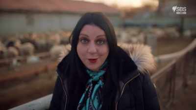But not everyone
was accustomed to foreigners. - Raiders of the Lost Past with Janina Ramirez