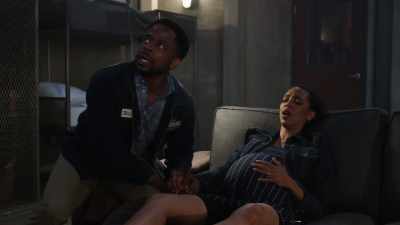But now, we're stuck in here! - Psych 3: This Is Gus