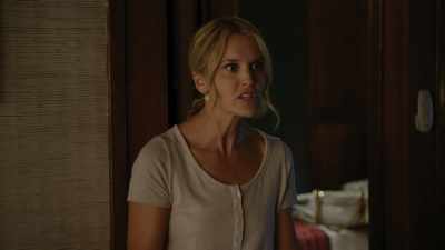 - But oh, it's like watching
the train wreck happen. - Beauty and the Billionaire: Bali