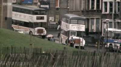 But people came from
all over England, - Uprising