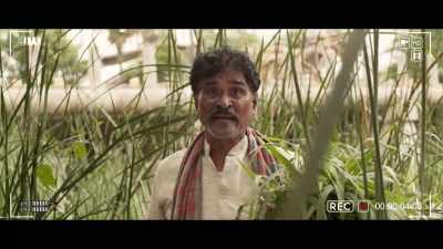 But recently when Narappa
Reddy stood up in elections.. - Aravinda Sametha... Veera Raghava
