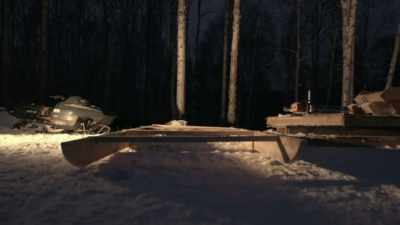 But right now, this is
a pressing moment where - Life Below Zero: Next Generation