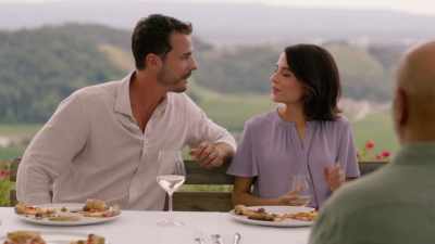 But you said to make her pizzas personal. - A Very Venice Romance