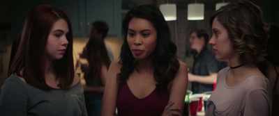 But Sara doesn't get that.
I mean, what's her problem? - Snatchers