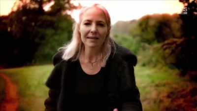 But science is now exploding those
myths and re-writing history. - Curse of the Ancients with Alice Roberts