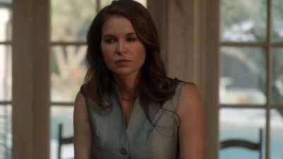 But seriously, just don't
make this, like, a big thing. - My Diary of Lies