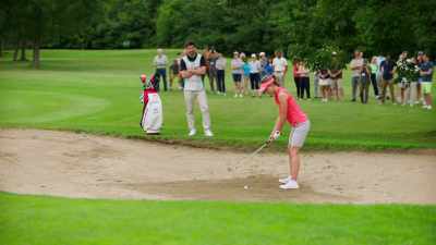 But she'd like to get
up and down for par - Love on the Right Course