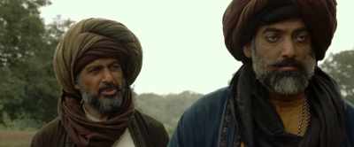 But you still haven't told me,
Who was he? - Laal Kaptaan