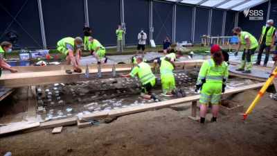 But, still,
they could all have been removed, - Curse of the Ancients with Alice Roberts