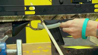 BUT THE COMPOUND BOW SHOT
INTO THE SAME HOLE EVERY TIME. - Mythbusters Jr.