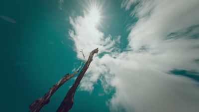 But the sun that threatens
to cook her - Super/Natural