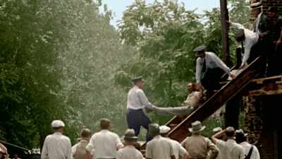 but-the-veterans-arent-going-without-a-fight - America in Color